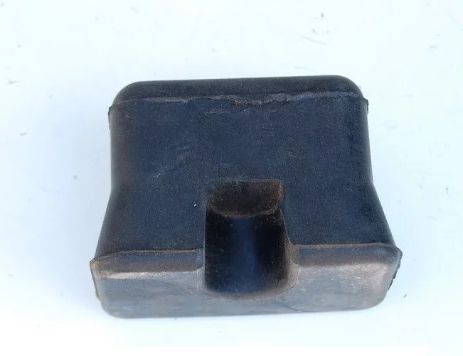 купить Буфер передней рессоры