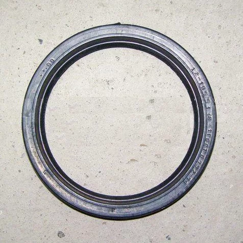 купить Сальник 80х105х10-2,2 передней ступицы и хвостовика Зубрёнок